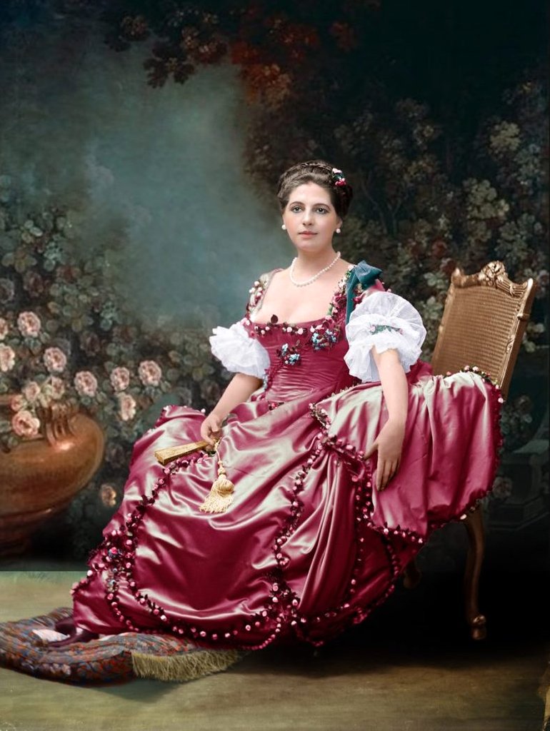 Photo from the movie Mata Hari: The Naked Spy