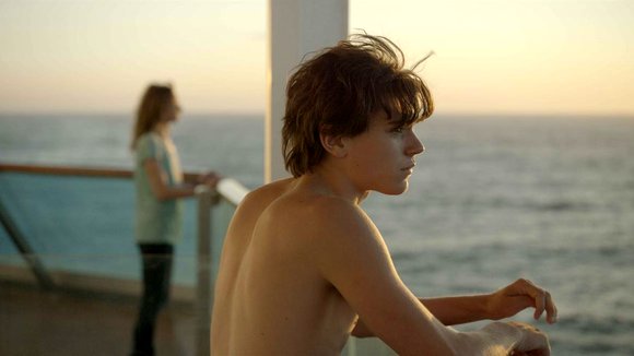 Photo from the movie Au plus près du soleil