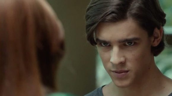 Photo from the movie Oculus