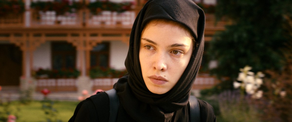 Photo from the movie Miracle [2021]