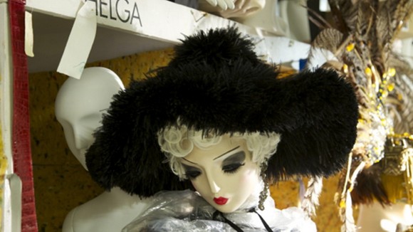 Photo from the movie Scatter My Ashes at Bergdorf's