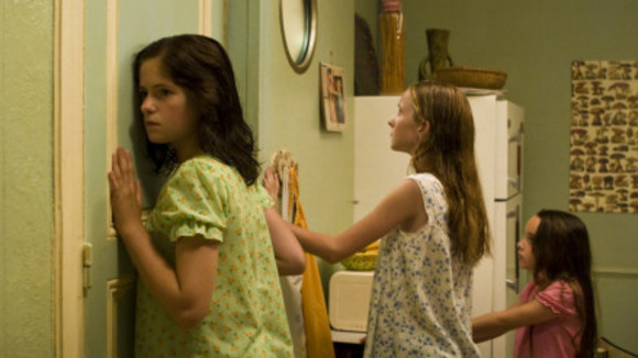Photo from the movie Sisters