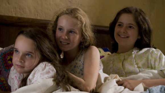 Photo from the movie Sisters