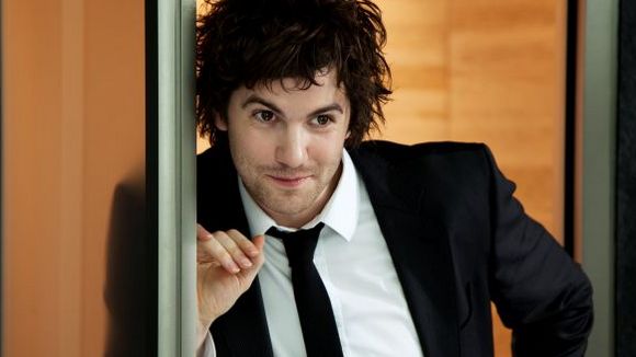 Photo from the movie Upside Down