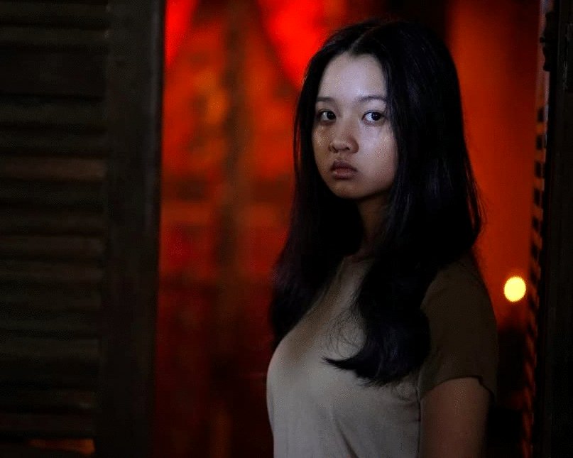 Photo from the movie Bóng Ðè