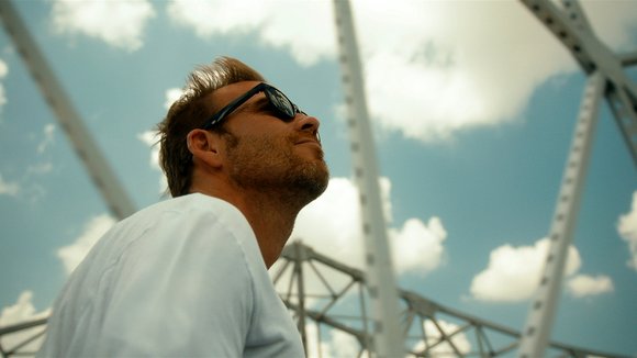 Photo from the movie American Hero