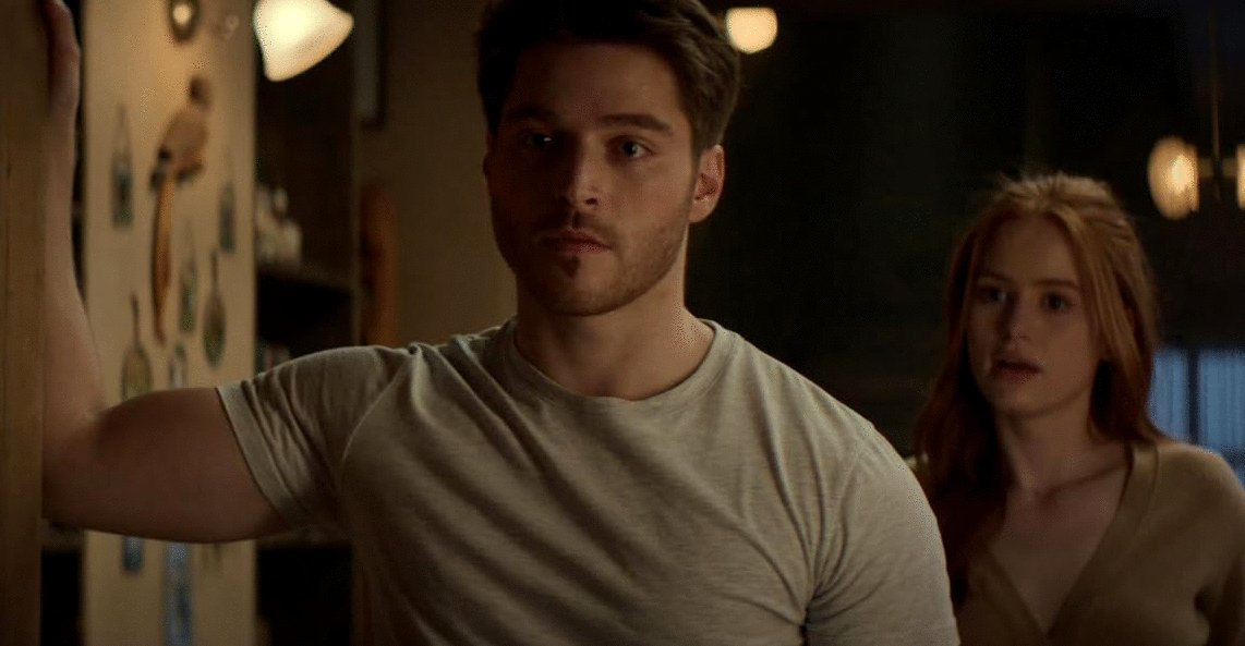 Photo from the movie The Strangers: Chapter 1