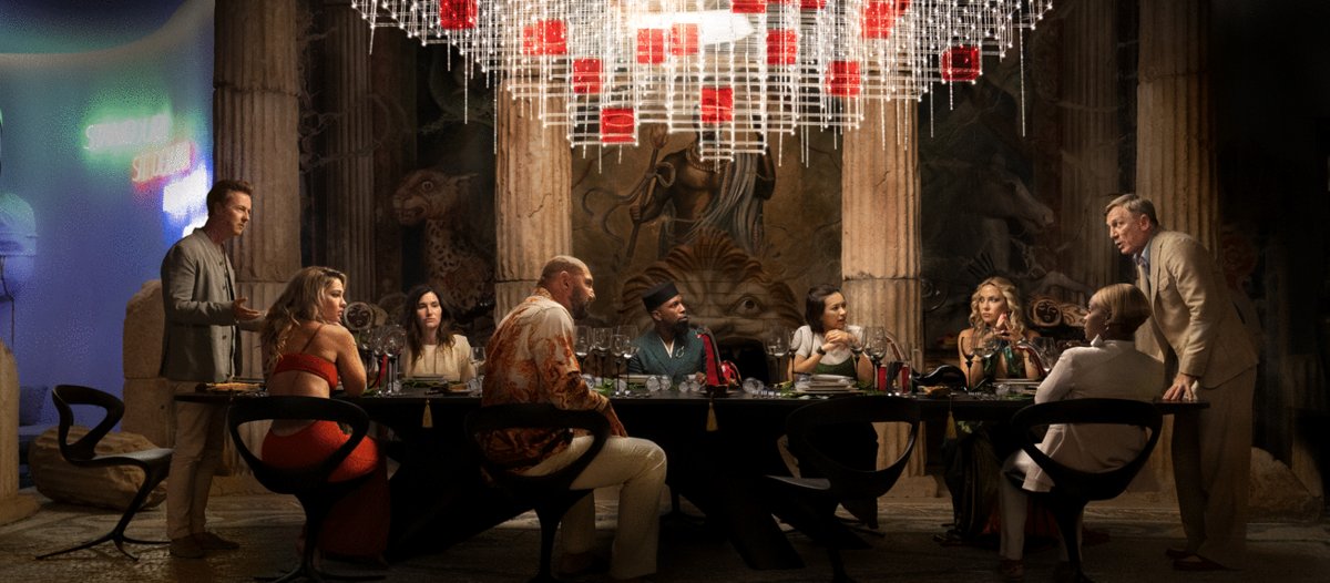 Photo from the movie Glass Onion: A Knives Out Mystery