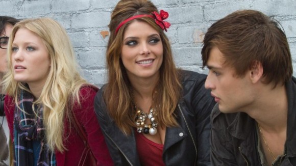 Photo from the movie LOL