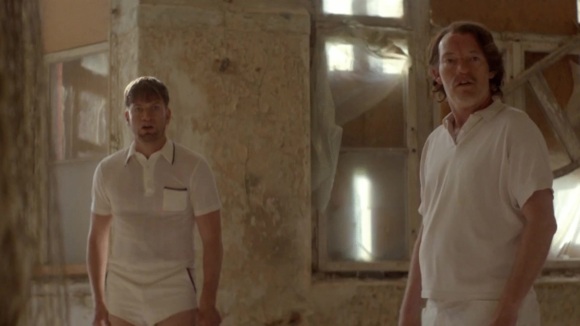 Photo from the movie Men & Chicken