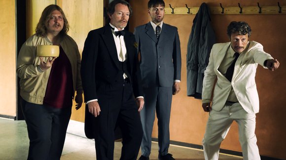 Photo from the movie Men & Chicken