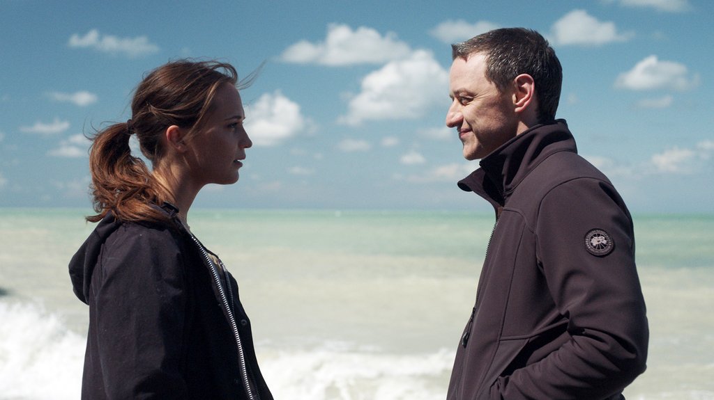 Photo from the movie Submergence