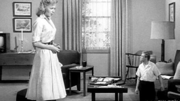 Photo from the movie The Incredible Shrinking Man