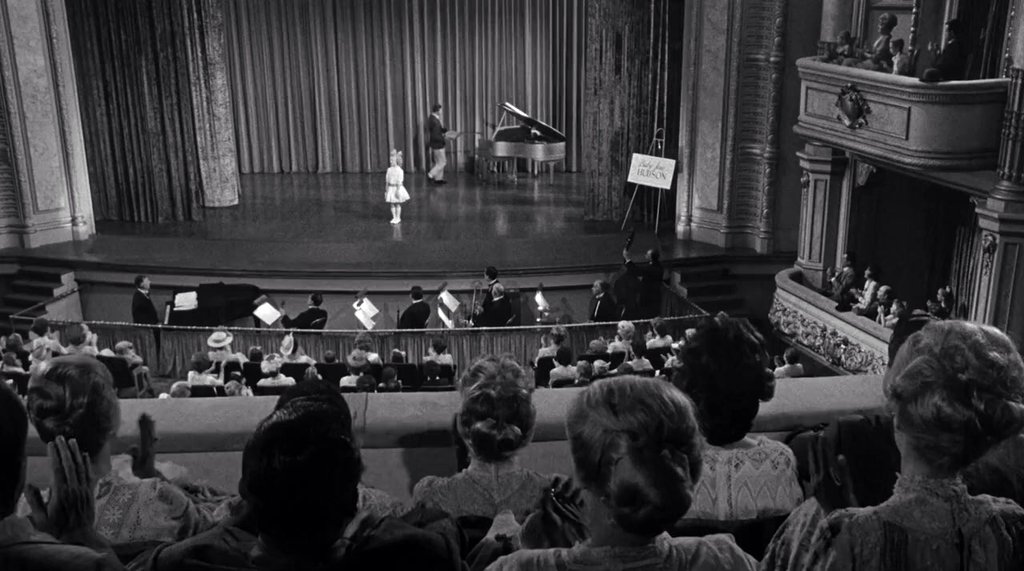 Photo from the movie What Ever Happened to Baby Jane?