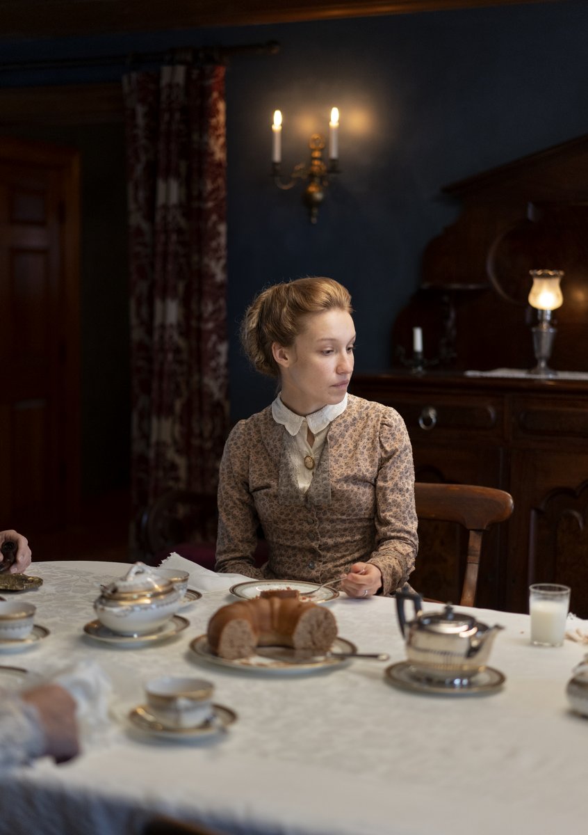 Photo from the movie La cordonnière