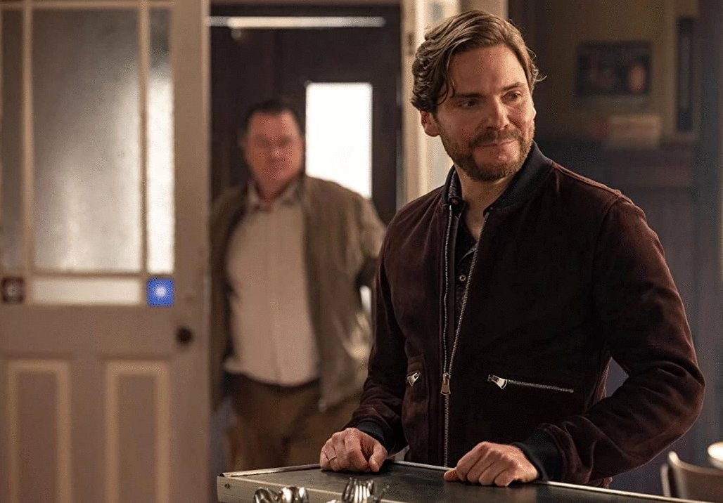 Photo from the movie Next Door