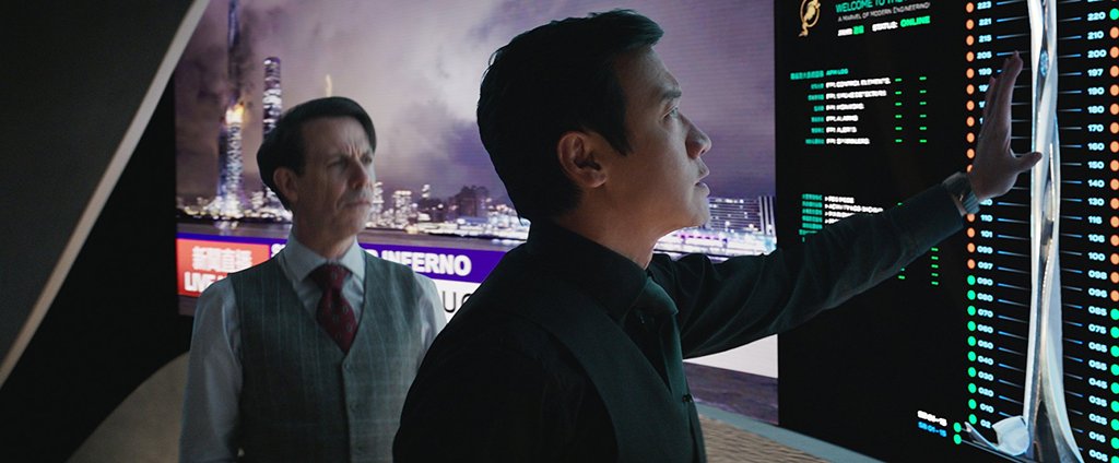 Photo from the movie Skyscraper