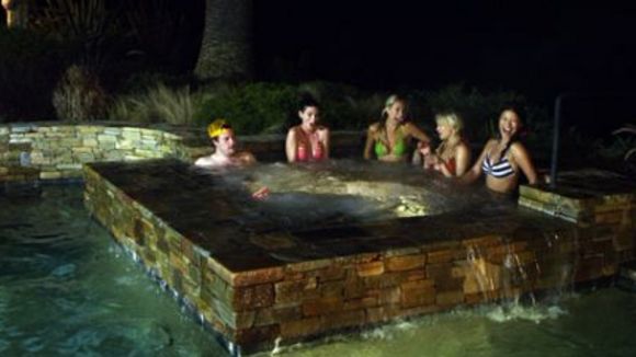 Photo from the movie Life's an Itch