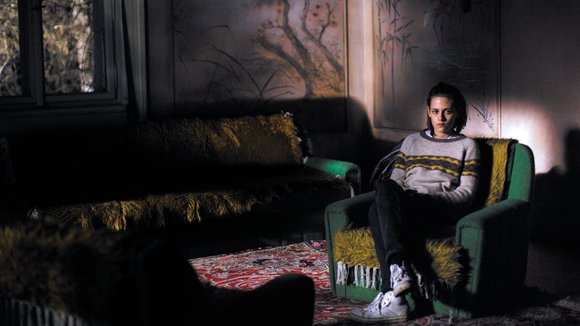 Photo from the movie Personal Shopper