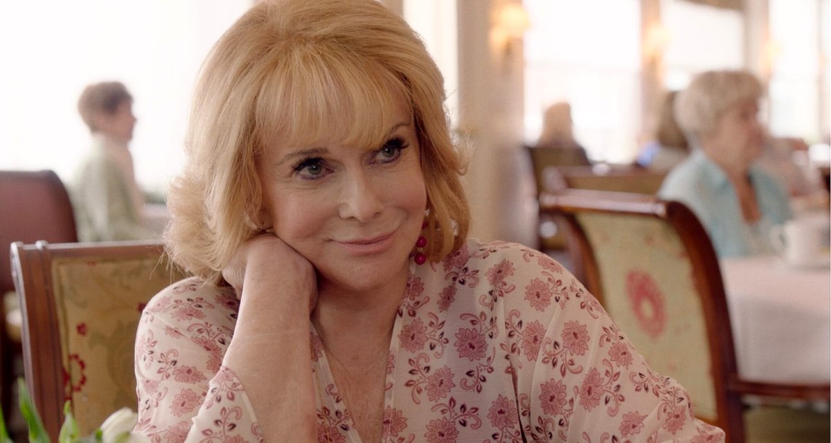 Photo from the movie Queen Bees