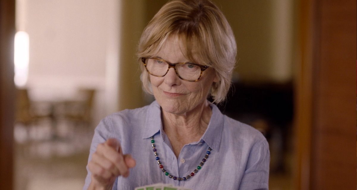 Photo from the movie Queen Bees