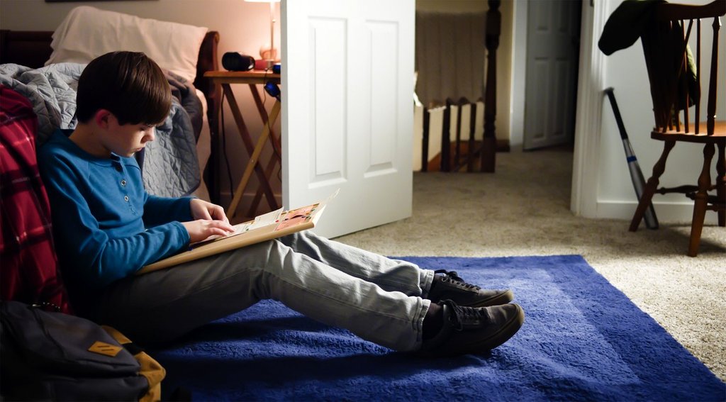 Photo from the movie The Prayer Box