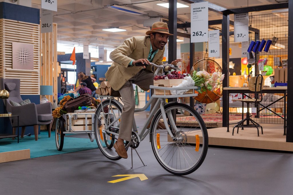 Photo from the movie The Extraordinary Journey of the Fakir