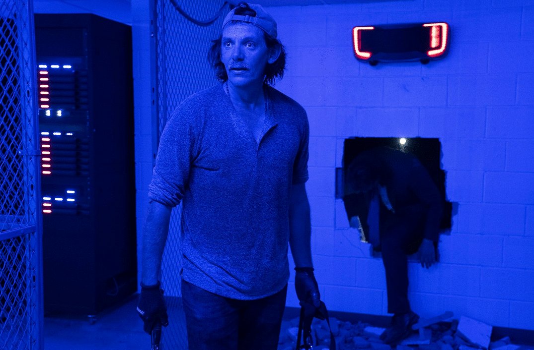 Photo from the movie Cash Out