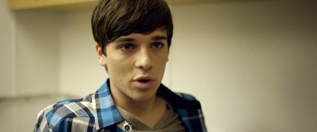 Photo from the movie Mamaboy