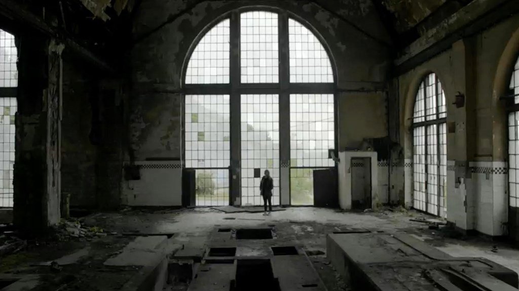 Photo from the movie Red Trees