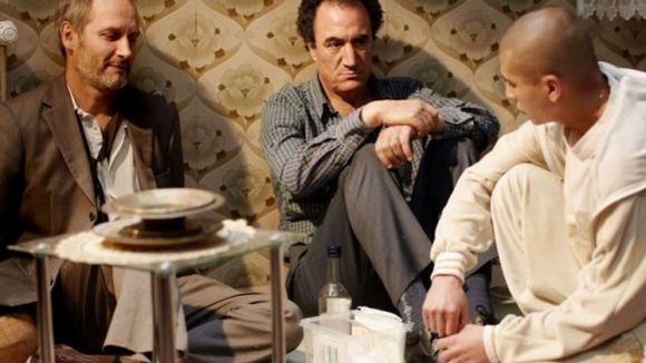 Photo from the movie Top Floor Left Wing