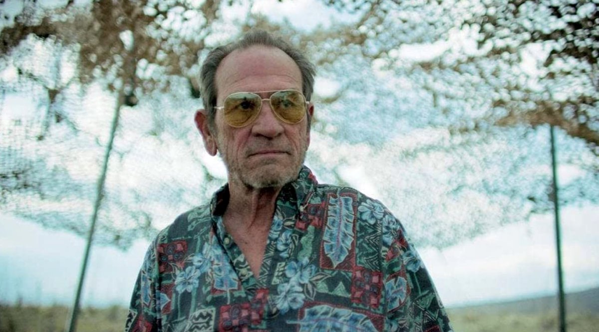 Photo from the movie Wander