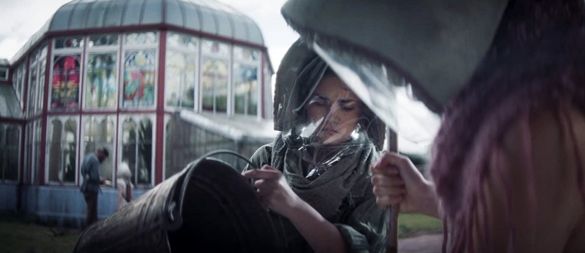 Photo from the movie Glasshouse