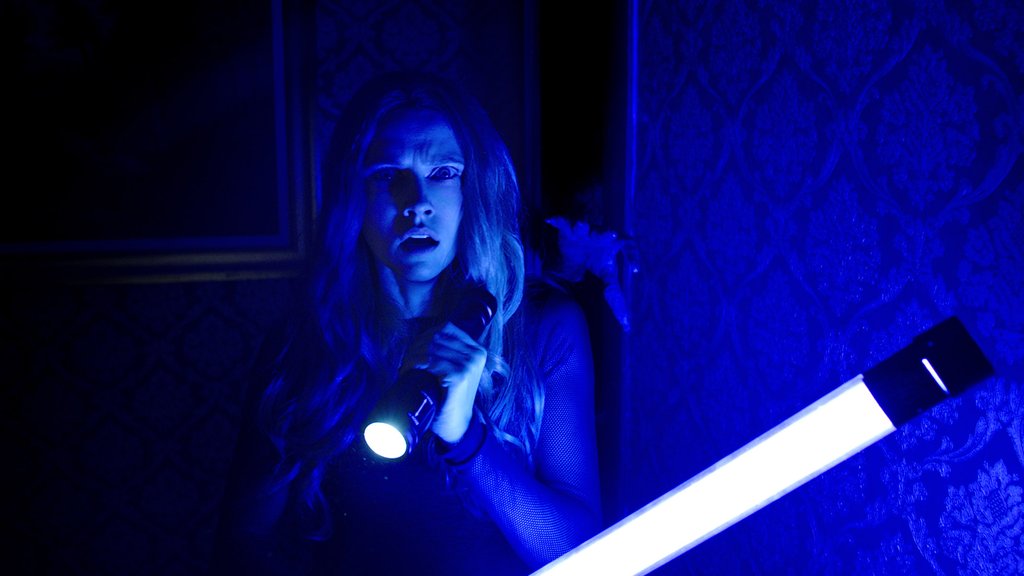 Photo from the movie Lights Out