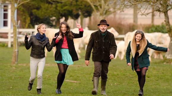 Photo from the movie Paris Follies