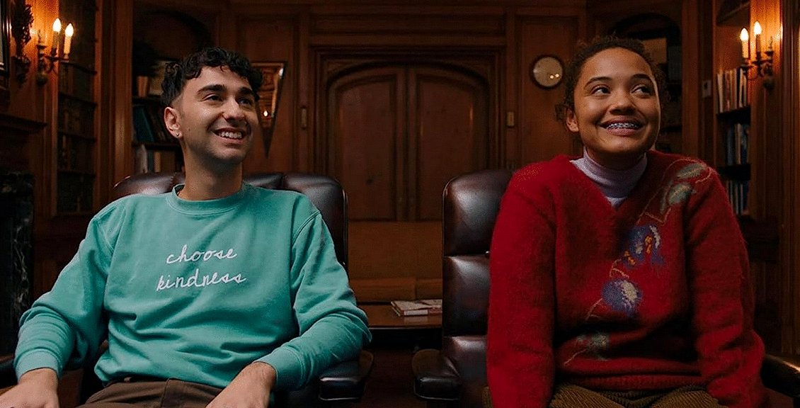 Photo from the movie Susie Searches