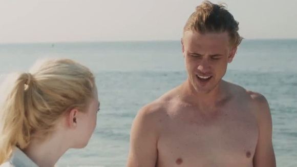 Photo from the movie Very Good Girls