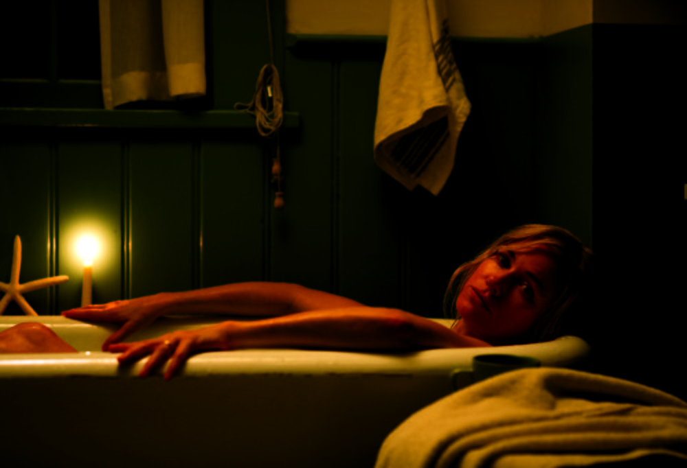 Photo from the movie Shut in