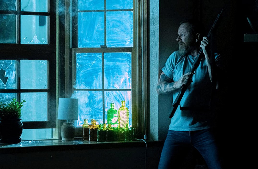 Photo from the movie The Contractor