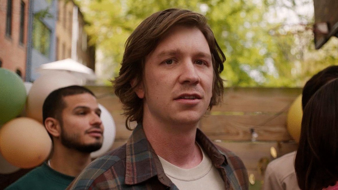 Photo from the movie Parachute