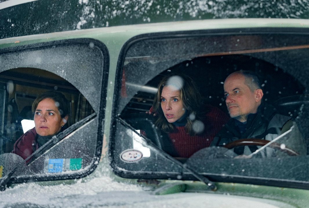 Photo from the movie The Eternaut