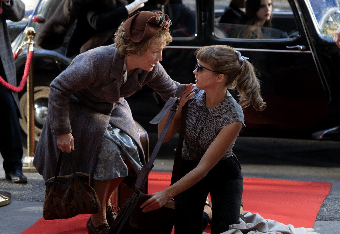 Photo from the movie Mrs. Harris Goes to Paris