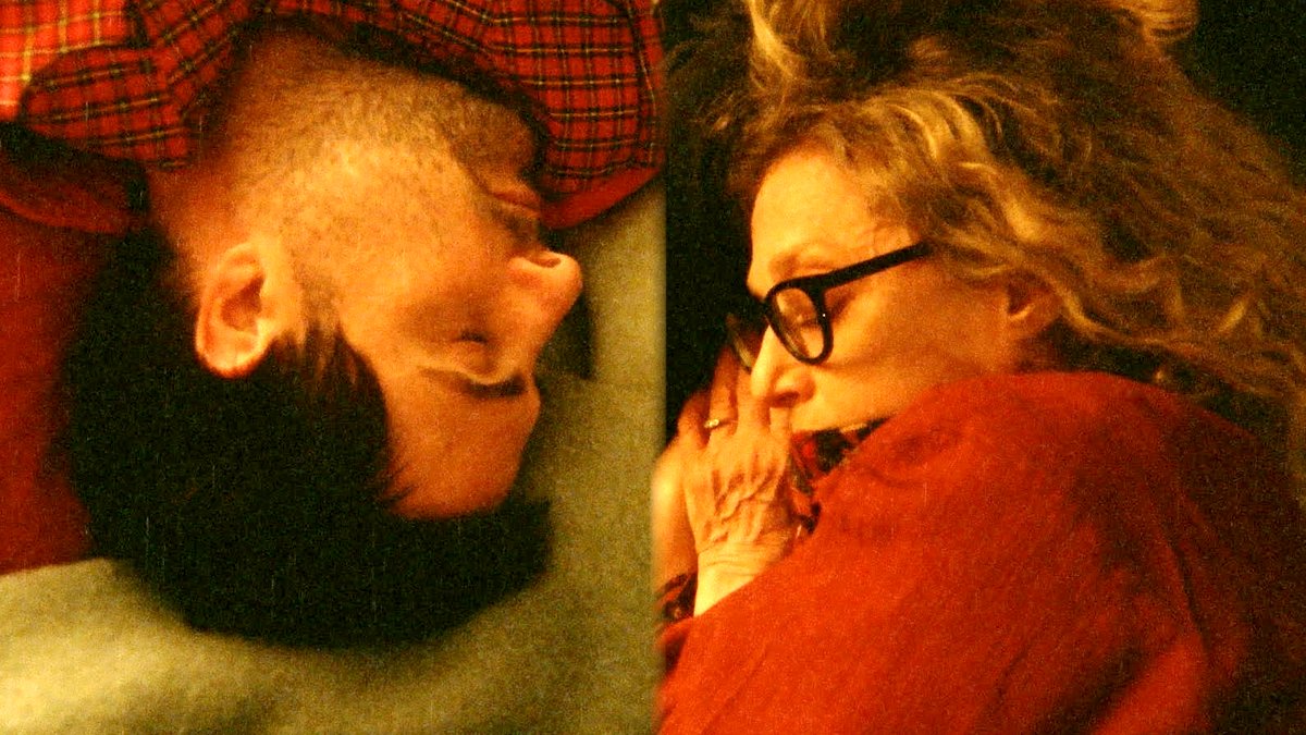 Photo from the movie Between the Temples