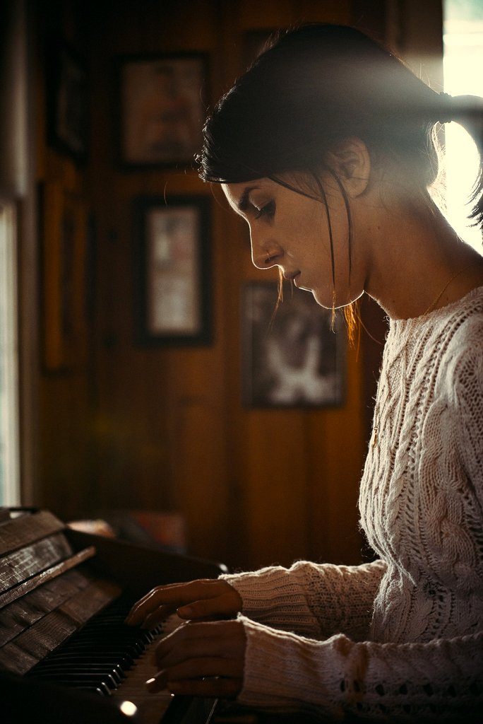 Photo from the movie Blood Honey