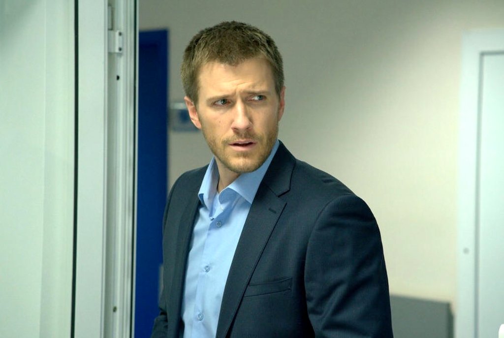 Photo from the movie Absentia