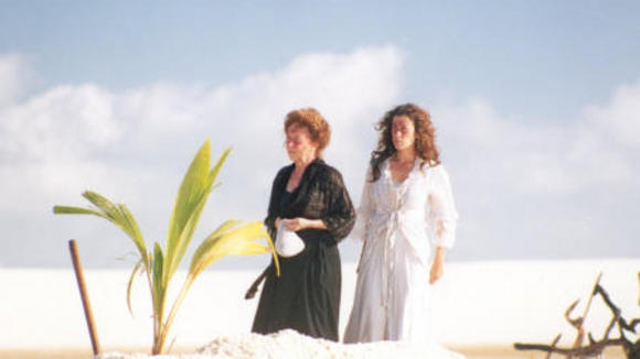 Photo from the movie House of Sand