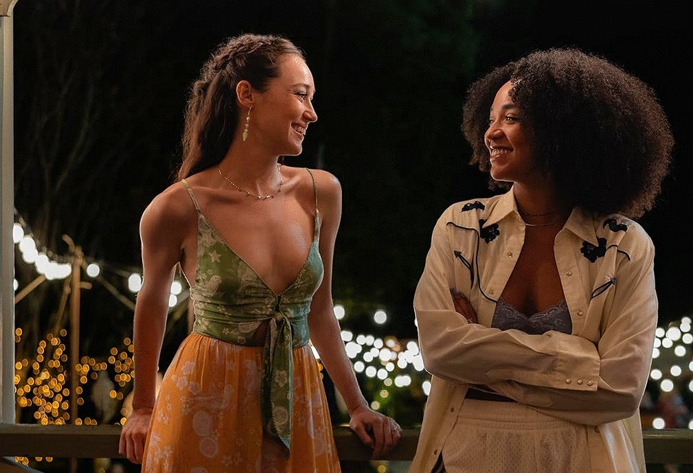 Photo from the movie Apple Cider Vinegar