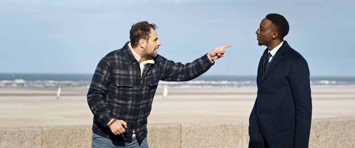 Photo from the movie Ici et là-bas