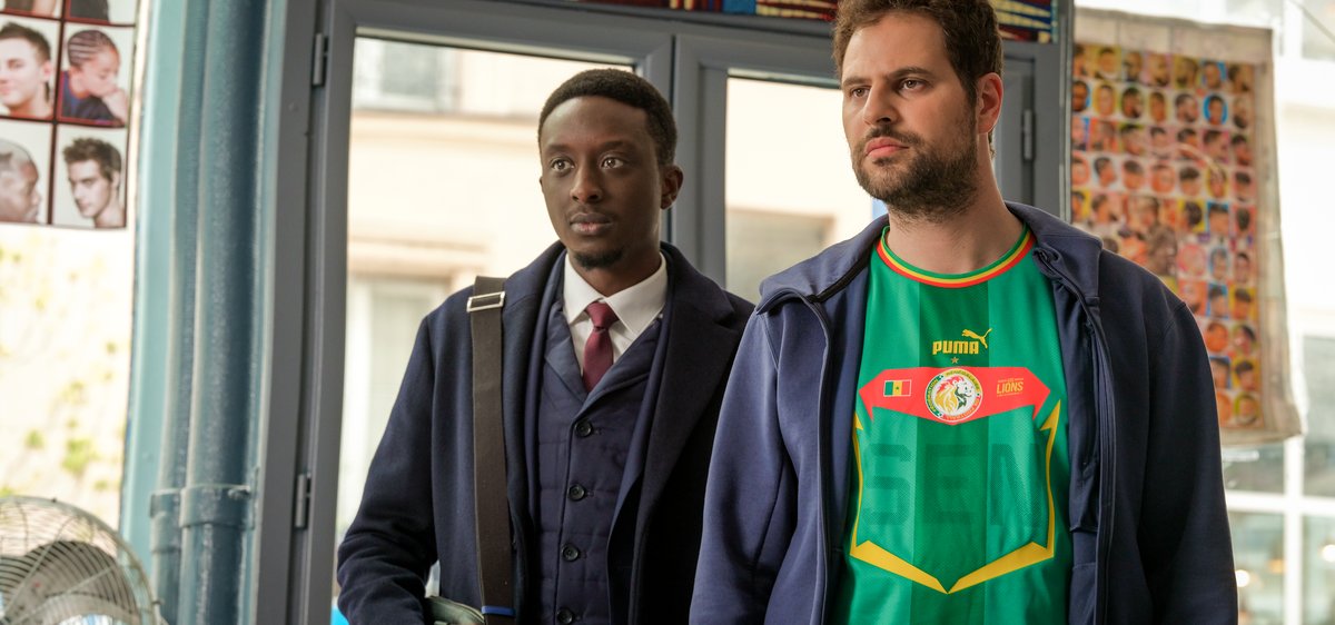 Photo from the movie Ici et là-bas