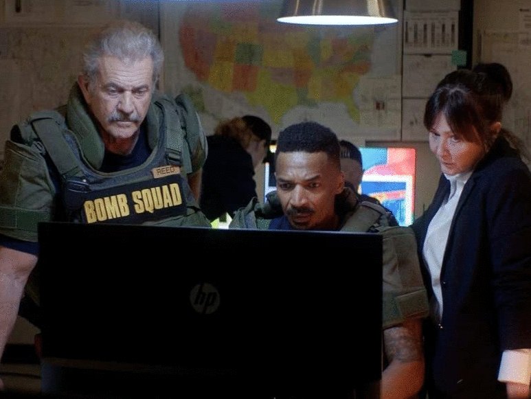 Photo from the movie Hot Seat